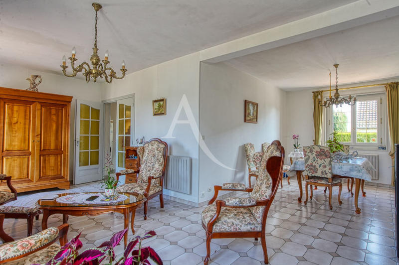 Maison - 146 m² - 6 pièces