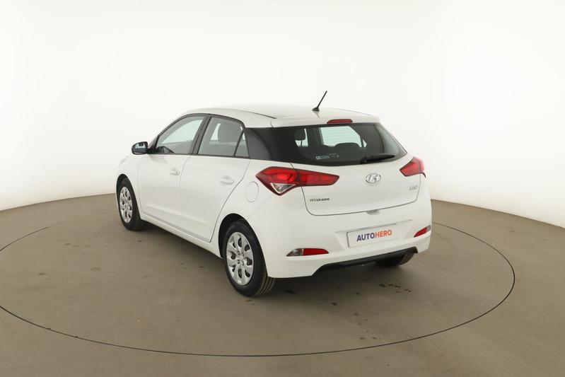 Hyundai i20 1.2 Initia 75 ch