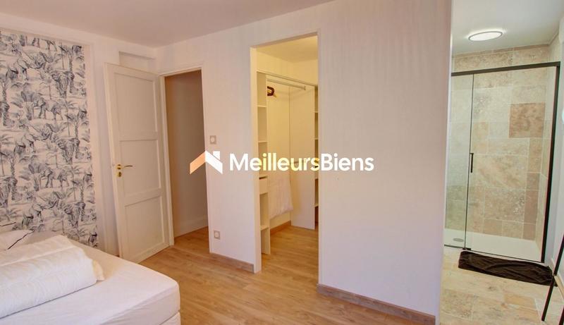 Maison - 143 m² - 6 pièces