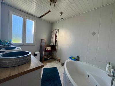 Maison - 75 m² - 4 pièces