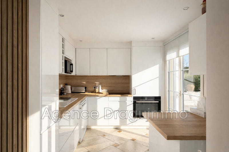 Maison - 152 m² - 6 pièces