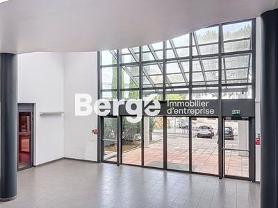 Bureau - 533 m²