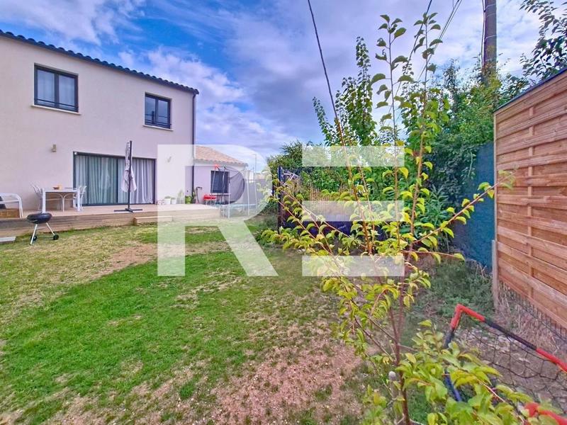 Maison - 111 m² - 5 pièces