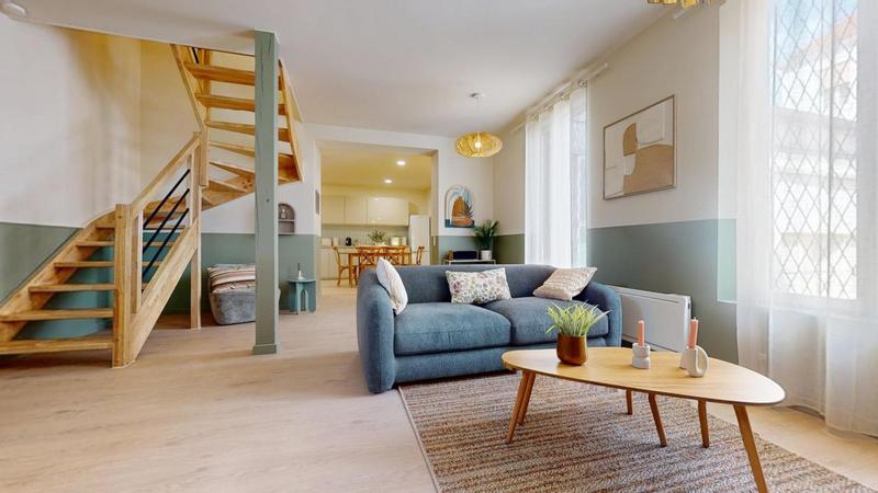 Appartement - 117 m² - 6 pièces