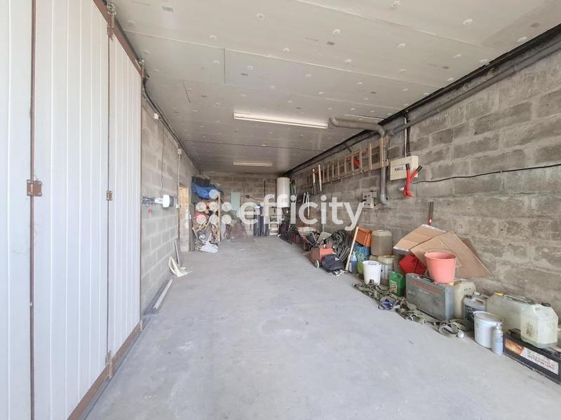 Pavillon - 186 m² - 7 pièces