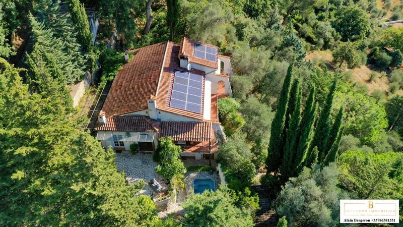 Villa - 170 m² - 5 pièces