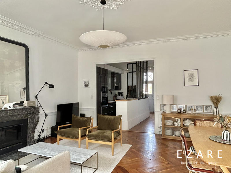 Appartement - 128 m² - 5 pièces