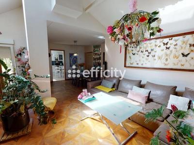 Maison - 160 m² - 9 pièces