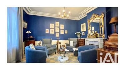 Maison - 200 m² - 7 pièces