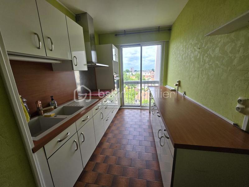 Appartement - 84 m² - 3 pièces