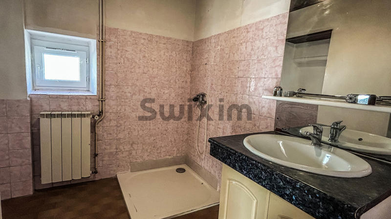 Maison de village - 115 m² - 6 pièces