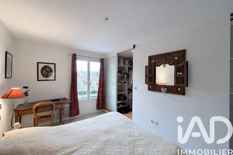 Appartement - 110 m² - 3 pièces