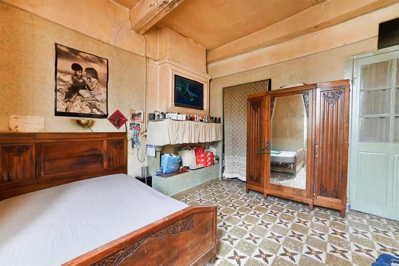 Maison de ville - 170 m² - 6 pièces