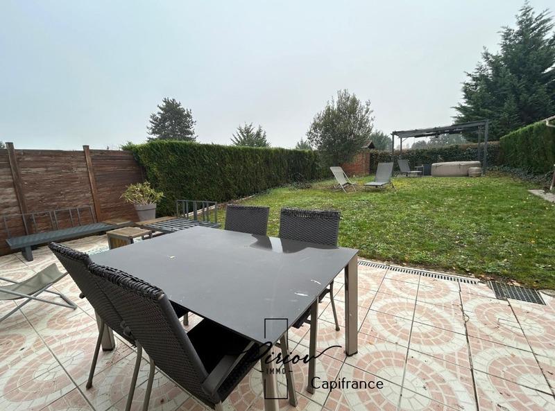 Pavillon - 110 m² - 6 pièces