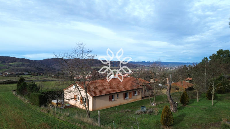 Maison - 132 m² - 5 pièces