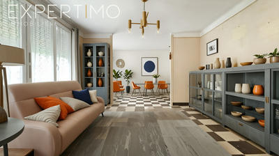 Maison - 92 m² - 5 pièces