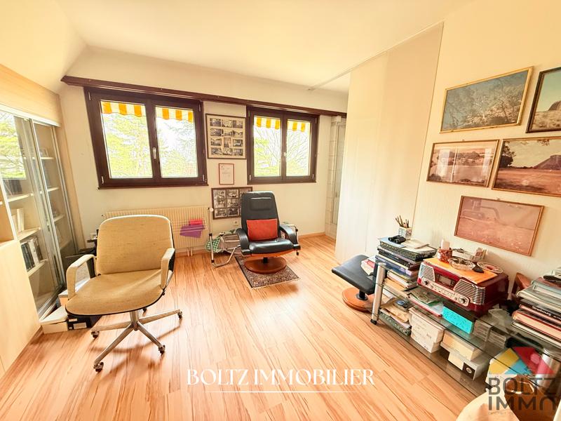 Villa - 199 m² - 8 pièces