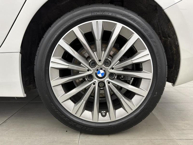 Bmw Série 1 F40 118i 140 ch Luxury