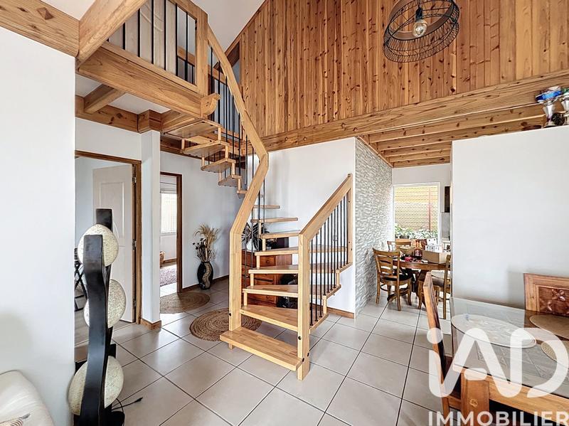 Maison - 119 m² - 5 pièces