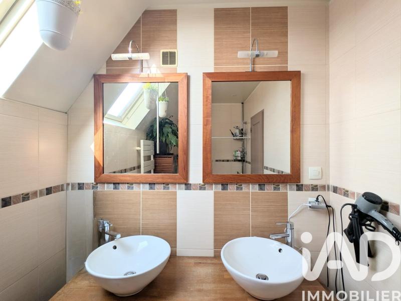 Maison - 147 m² - 6 pièces