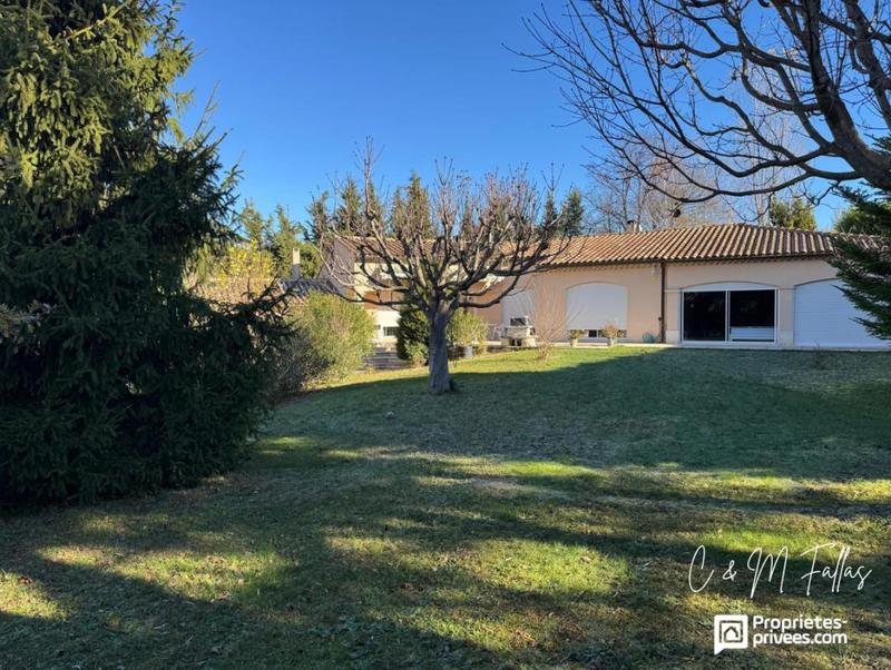Maison - 170 m² - 6 pièces