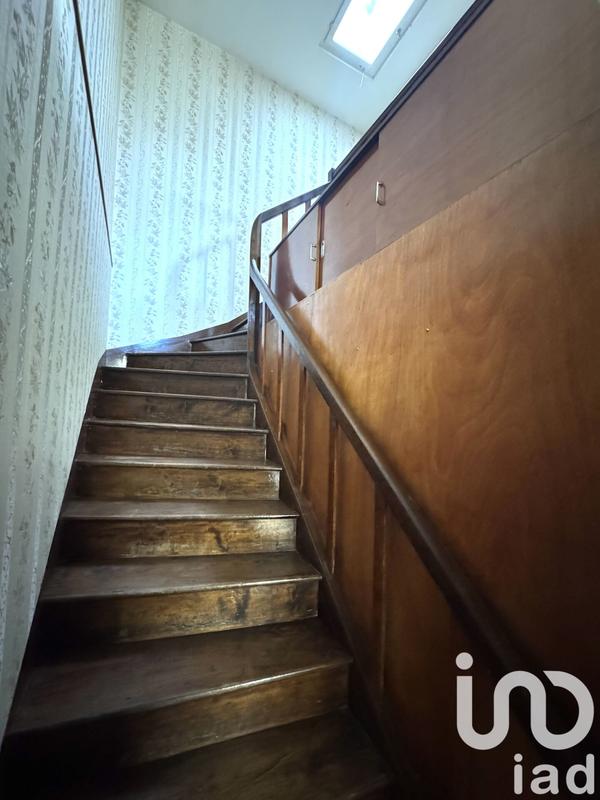 Maison - 137 m² - 6 pièces