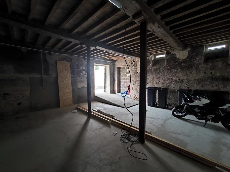 Appartement - 79 m² - 5 pièces