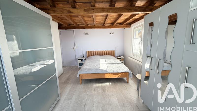 Maison - 180 m² - 9 pièces