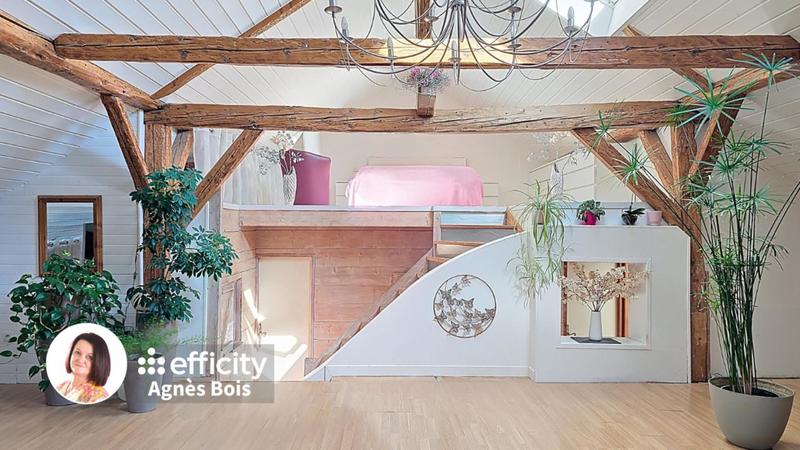 Maison - 297 m² - 7 pièces