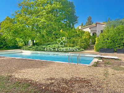 Maison - 158 m² - 5 pièces