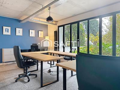 Bureau - 196 m² - 5 pièces