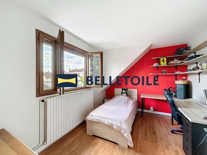 Maison - 140 m² - 6 pièces