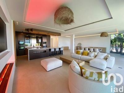 Maison de maîtres - 482 m² - 8 pièces