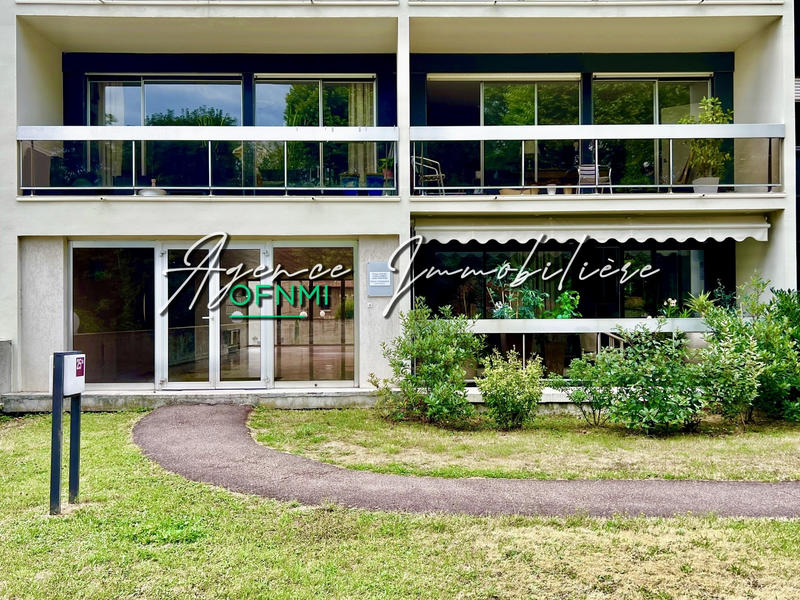 Appartement - 108 m² - 5 pièces