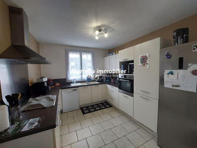 Maison - 92 m² - 4 pièces