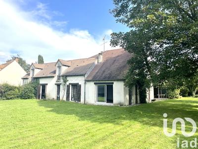 Maison - 372 m² - 9 pièces