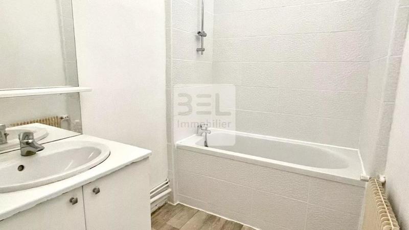 Immeuble - 456 m² - 13 pièces