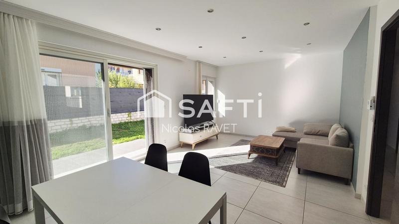 Maison - 96 m² - 5 pièces