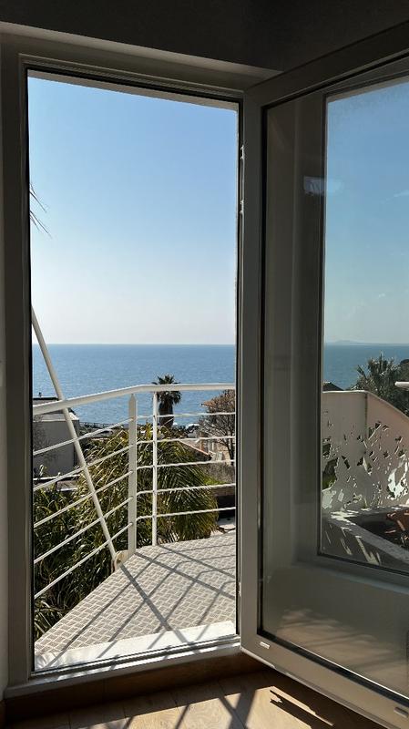 Maison - 215 m² - 5 pièces