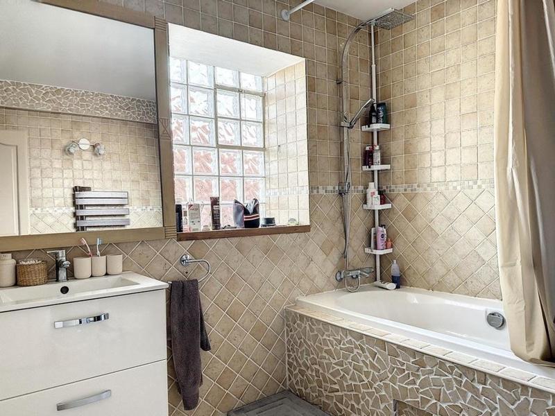 Appartement - 135 m² - 7 pièces