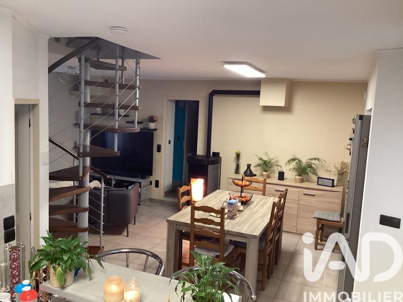 Maison - 80 m² - 4 pièces