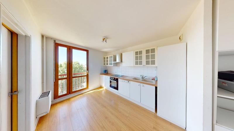 Appartement - 105 m² - 4 pièces