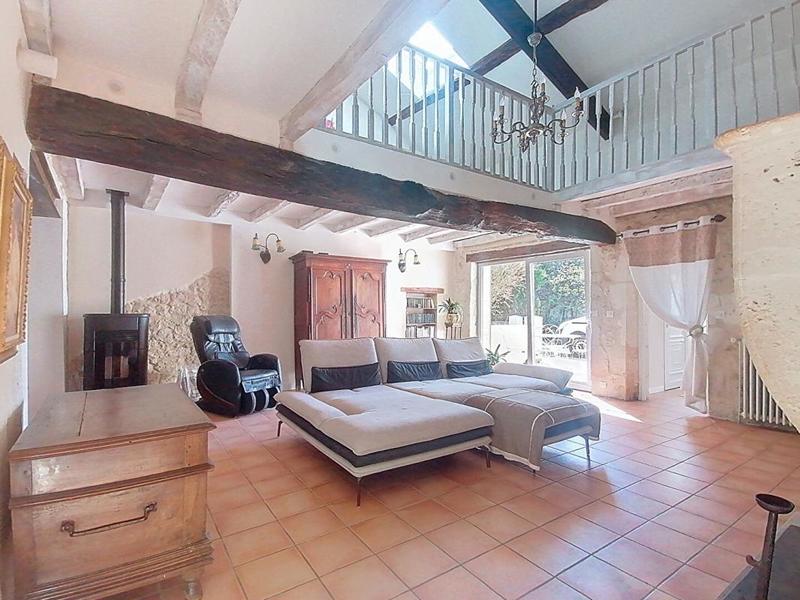 Maison - 170 m² - 6 pièces