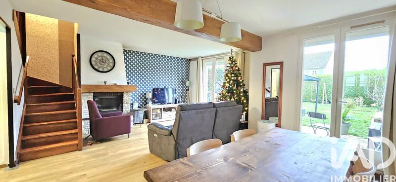 Maison - 106 m² - 6 pièces