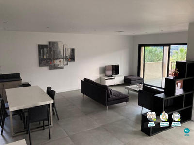 Maison - 157 m² - 5 pièces