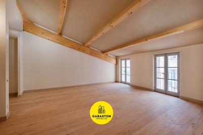 Appartement - 87 m² - 4 pièces
