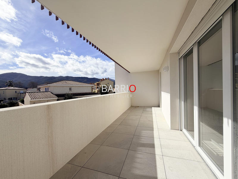 Appartement - 79 m² - 3 pièces