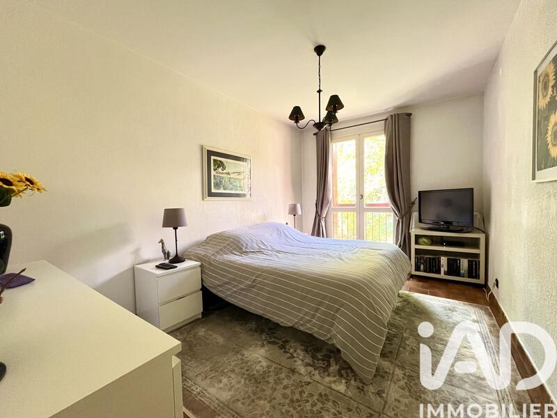 Appartement - 91 m² - 3 pièces