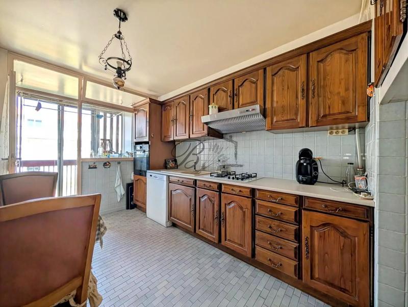 Appartement - 81 m² - 4 pièces