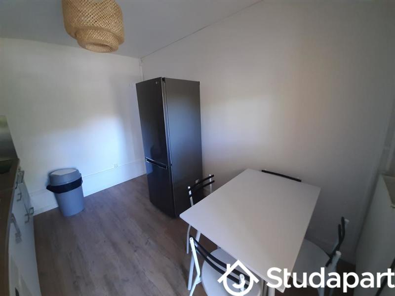 Appartement - 89 m² - 5 pièces